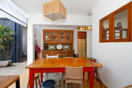 Casa à venda com 180m², 4 quartos e 2 vagasÁrea Externa/Varanda