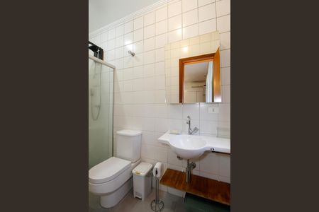 Casa à venda com 180m², 4 quartos e 2 vagasBanheiro da Suíte 2