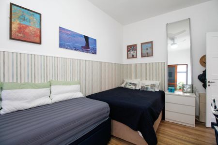 Casa à venda com 180m², 4 quartos e 2 vagasQuarto 1