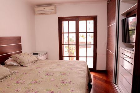 Casa à venda com 4 quartos, 241m² em Nova Petrópolis, São Bernardo do Campo