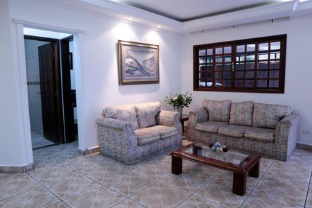 Casa à venda com 4 quartos, 241m² em Nova Petrópolis, São Bernardo do Campo