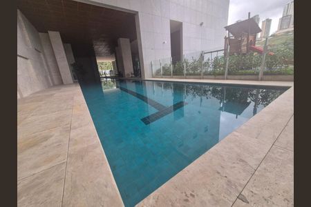 Apartamento à venda com 243m², 4 quartos e 4 vagas