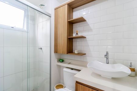 Apartamento para alugar com 28m², 1 quarto e sem vaga Apartamento para alugar com 28m², 1 quarto e sem vagaBanheiro da Suíte