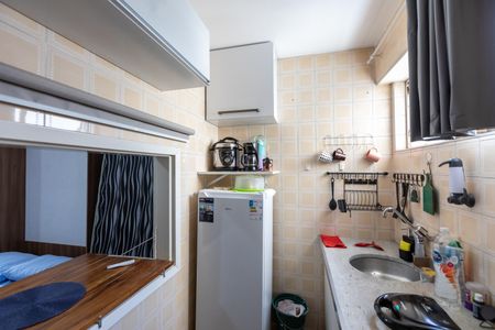 Cozinha de kitnet/studio à venda com 1 quarto, 30m² em Bosque, Campinas