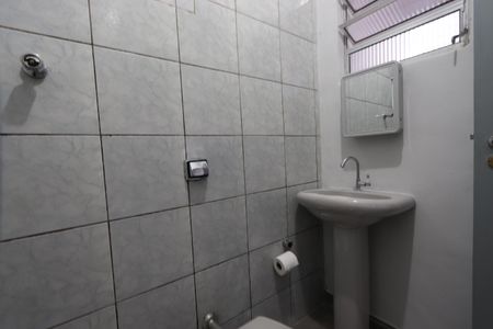Casa para alugar com 108m², 3 quartos e 1 vagaBanheiro Social
