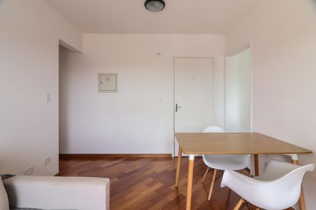 Sala de apartamento para alugar com 2 quartos, 49m² em Rio Pequeno, São Paulo