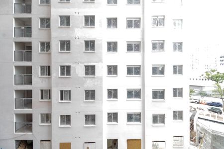 Vista do Quarto de apartamento para alugar com 2 quartos, 34m² em Parque Industrial Tomas Edson, São Paulo