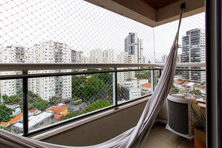 Apartamento à venda com 107m², 3 quartos e 2 vagasVaranda