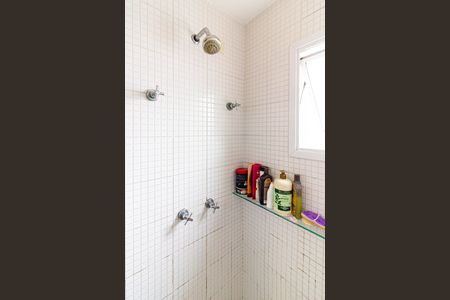 Apartamento à venda com 107m², 3 quartos e 2 vagasBanheiro