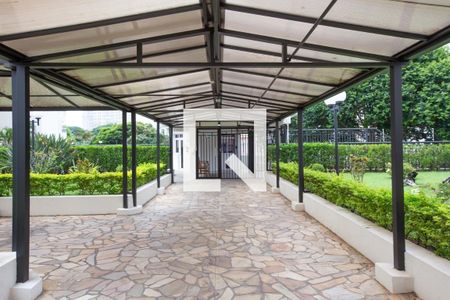 Apartamento à venda com 107m², 3 quartos e 2 vagasEntrada