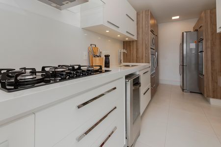 Apartamento à venda com 134m², 3 quartos e 2 vagasCozinha