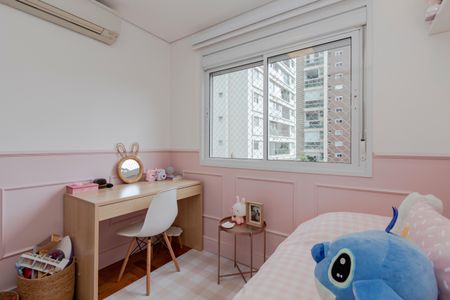 Apartamento à venda com 134m², 3 quartos e 2 vagasSuíte 2