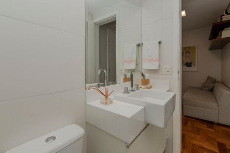 Apartamento à venda com 134m², 3 quartos e 2 vagasBanheiro da Suíte 3