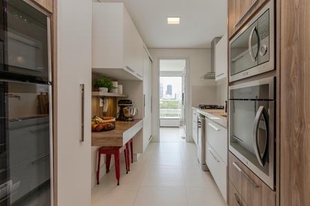 Apartamento à venda com 134m², 3 quartos e 2 vagasCozinha