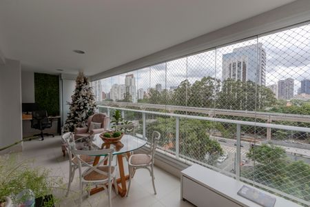 Varanda de apartamento à venda com 3 quartos, 134m² em Cidade Monções, São Paulo