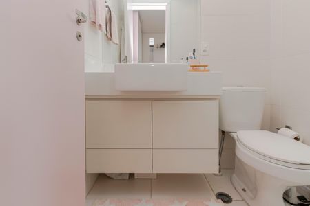 Apartamento à venda com 134m², 3 quartos e 2 vagasBanheiro da Suíte 2