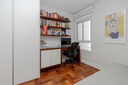 Apartamento à venda com 134m², 3 quartos e 2 vagasSuíte 3