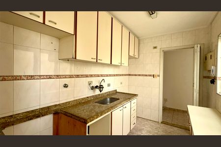 Apartamento à venda com 83m², 2 quartos e 1 vagaCozinha