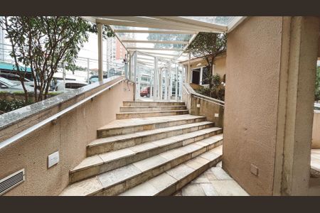 Apartamento à venda com 114m², 4 quartos e 2 vagas Apartamento à venda com 114m², 4 quartos e 2 vagasEntrada