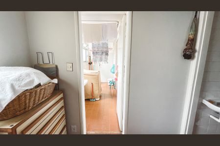 Apartamento à venda com 114m², 4 quartos e 2 vagas Apartamento à venda com 114m², 4 quartos e 2 vagasQuarto de Serviço