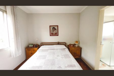 Apartamento à venda com 114m², 4 quartos e 2 vagas Apartamento à venda com 114m², 4 quartos e 2 vagasQuarto Suíte