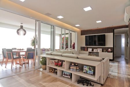 Sala de apartamento para alugar com 3 quartos, 133m² em Vila Ester (zona Norte), São Paulo