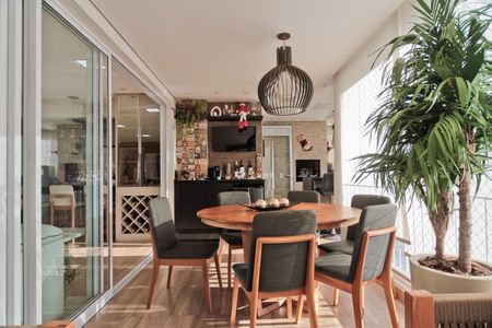 Varanda de apartamento para alugar com 3 quartos, 133m² em Vila Ester (zona Norte), São Paulo