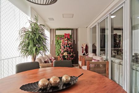 Varanda de apartamento para alugar com 3 quartos, 133m² em Vila Ester (zona Norte), São Paulo