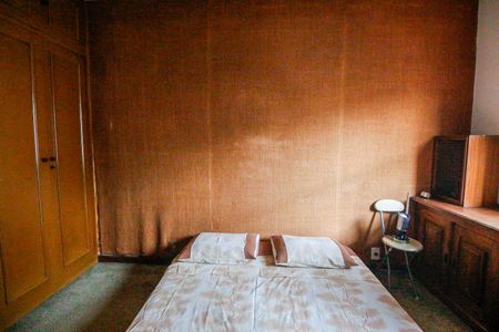 Casa à venda com 320m², 4 quartos e 6 vagasQuarto 1