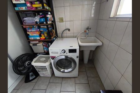 Apartamento à venda com 69m², 2 quartos e sem vagaÁrea de Serviço