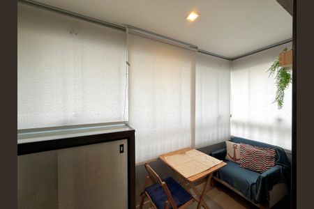 Apartamento para alugar com 25m², 1 quarto e sem vaga Apartamento para alugar com 25m², 1 quarto e sem vagaSacada