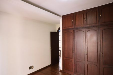 Casa para alugar com 250m², 6 quartos e 2 vagasSuíte 1