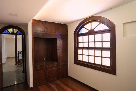 Casa para alugar com 250m², 6 quartos e 2 vagasQuarto 3