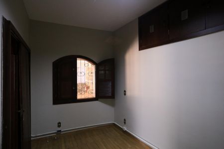 Casa para alugar com 250m², 6 quartos e 2 vagasQuarto de Serviço