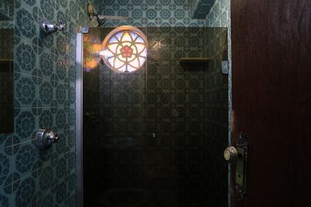 Casa para alugar com 250m², 6 quartos e 2 vagasBanheiro de serviço