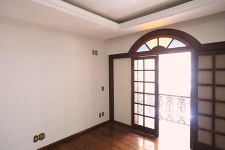 Casa para alugar com 250m², 6 quartos e 2 vagasQuarto 2