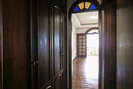 Casa para alugar com 250m², 6 quartos e 2 vagasCloset da suíte