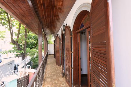 Casa para alugar com 250m², 6 quartos e 2 vagasVaranda