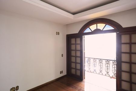 Casa para alugar com 250m², 6 quartos e 2 vagasQuarto 1