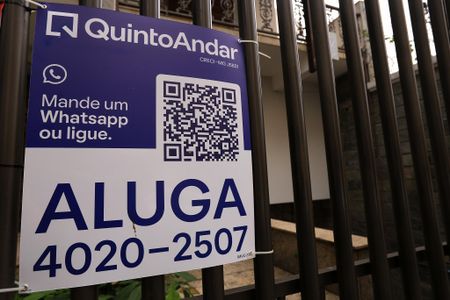 Casa para alugar com 250m², 6 quartos e 2 vagasPlaquinha