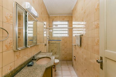 Casa para alugar com 167m², 3 quartos e 2 vagasBanheiro Social