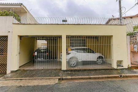 Casa para alugar com 167m², 3 quartos e 2 vagasFachada