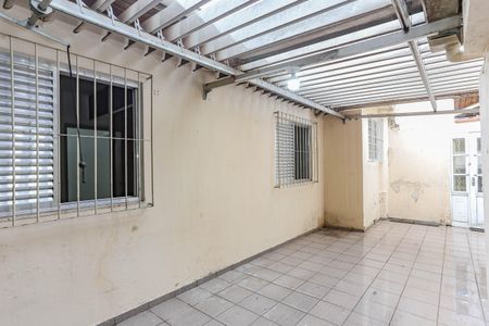 Casa para alugar com 167m², 3 quartos e 2 vagasQuintal