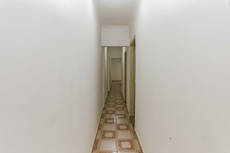 Casa para alugar com 167m², 3 quartos e 2 vagasCorredor