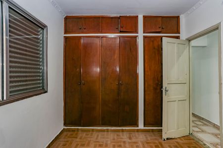 Casa para alugar com 167m², 3 quartos e 2 vagasQuarto 2