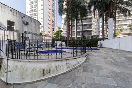 Apartamento para alugar com 72m², 2 quartos e 1 vaga Apartamento para alugar com 72m², 2 quartos e 1 vagaÁrea comum - Piscina