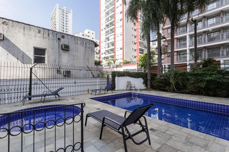 Apartamento para alugar com 72m², 2 quartos e 1 vaga Apartamento para alugar com 72m², 2 quartos e 1 vagaÁrea comum - Piscina