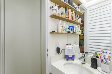 Apartamento à venda com 72m², 2 quartos e 1 vagaBanheiro da Suíte