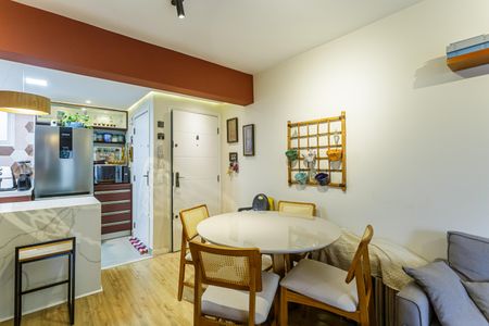 Apartamento à venda com 72m², 2 quartos e 1 vagaSala