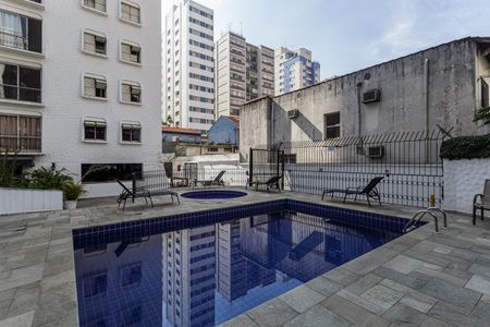 Apartamento para alugar com 72m², 2 quartos e 1 vaga Apartamento para alugar com 72m², 2 quartos e 1 vagaÁrea comum - Piscina